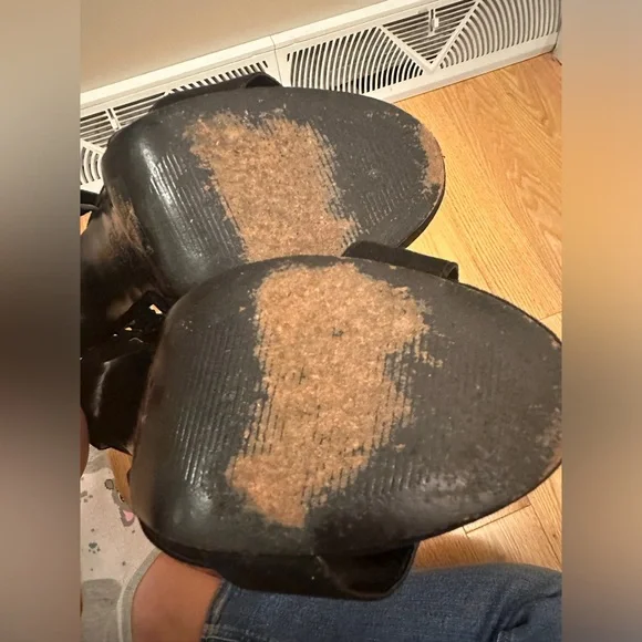 Women’s black tall heels size 9.5 - Picture 11 of 11